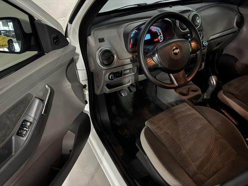 Chevrolet Agile 1.4 MPFI 8V FlexPower 5p