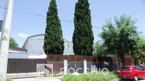 Imagen 6 de 15 de Galpon En Venta En Jose Leon Suarez