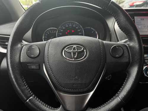 Toyota Yaris 1.5 S Sedan Mt