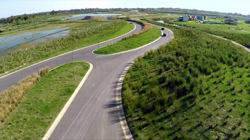 Imagen 2 de 2 de Lote En Venta Al Lago Excelente Ubicación En Barrio Cerrado De Escobar-puertos Del Lago.