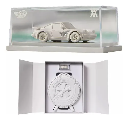 Hot Wheels X Daniel Arsham Porsche 930 Rally Case + 930a Hot Wheels X Daniel Arsham Porsche 930 Rally Case + 930a