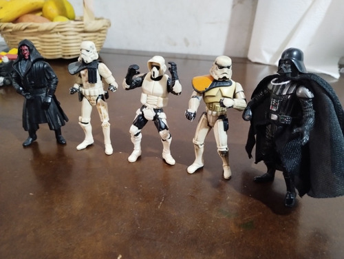 Figuras De Acción Star Wars Lote 5 Pzas Trooper Darth Vader (Usado)