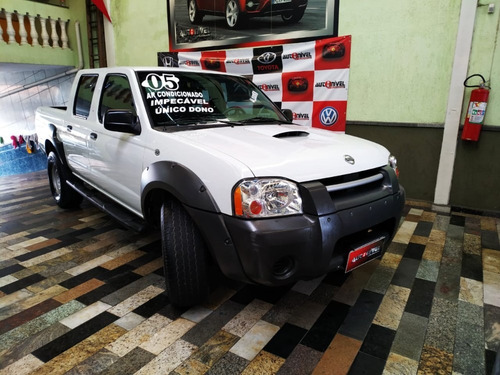 Nissan Frontier 4x4 Xe - Baixo Km Único Dono