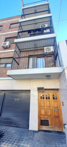 Alquiler De Hermoso Depto De 4 Amb Amplios Con Balcon En Valentin Alsina
