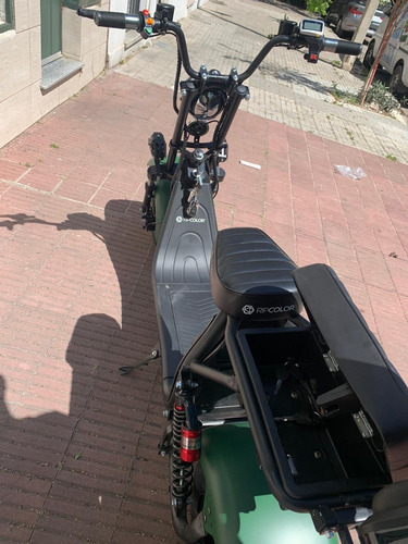 Imagen 6 de 17 de Moto Scooter Eléctrica Ripcolor 1500watts 180kg 0km