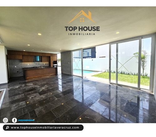 Casa En Venta En Residencial Las Olas, Veracruz
