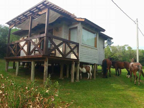 Villa Serrana /// Alquiler // Hermosas Cabañas