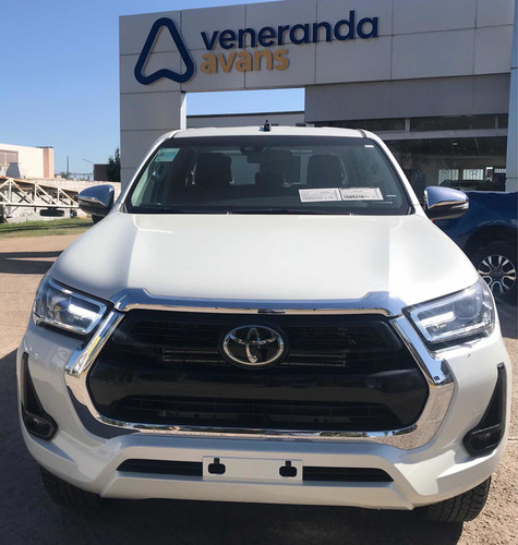 Imagen 2 de 9 de Toyota Hilux 2022 2.8 Cd Srx 177cv 4x4 At