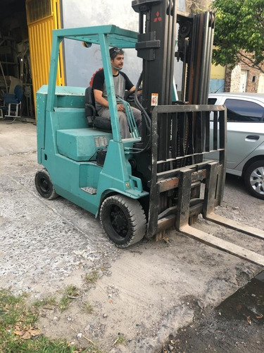 Autoelevador Mitsubishi 4 Tn Torre Triple Y Desplazador