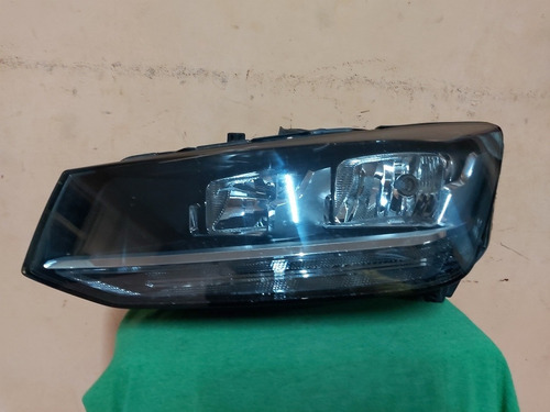 Faro Izquierdo De Audi Q2 2018-2020 Original Usado Austero.