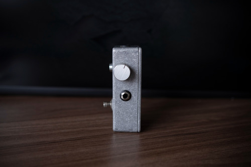 Pedal Fuzz Sm Fuzz Scott Mckeon - Estilo Fuzz Face Ac128 Cinza (Usado)