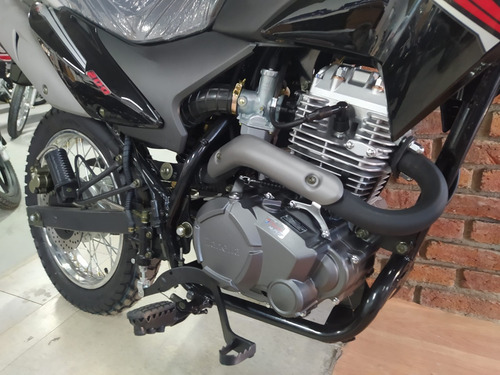 Imagen 2 de 9 de Zanella Zr 200
