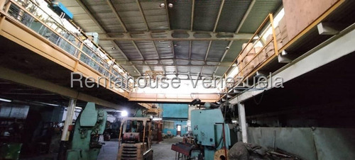 Amplio Galpón En Alquiler En Antimano, Mls #25-24044