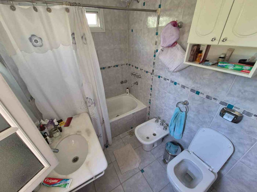 Se Vende Hermosa Casa En Arguello - 4 Dormitorios!