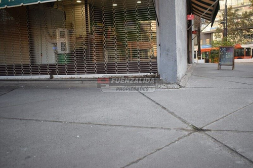 Imagen 3 de 9 de Local Comercial En Venta En Providencia