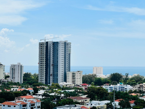 Apartamento Airbnb Con Vista A La Ciudad Próx Naco, Piantini, Serrallés, Paraíso, Evaristo Morales, Ens Julieta, Mirador Sur, Mirador Norte, Los Cacicazgos, La Esperilla, La Julia, Renacimiento, Real