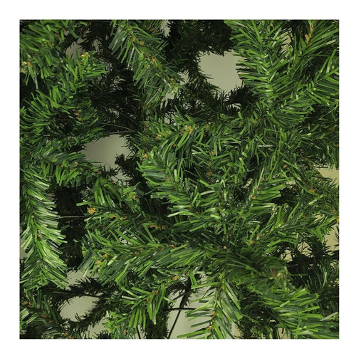 Imagem 3 de 5 de Arvore De Natal Pinheiro 180cm Decoraçao Natalina 540 Galhos