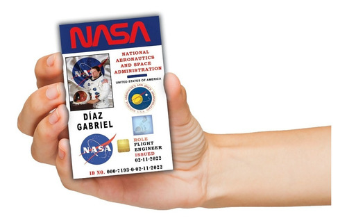 Credencial Nasa Personalizada Con Tu Cara + Llavero + Colgan