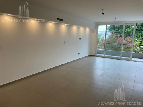 Imagen 4 de 29 de Departamento 4 Ambientes Venta Castelar