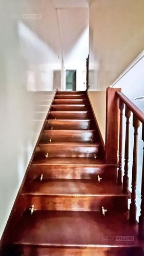 Imagen 11 de 26 de Casa Chalet De 2 Plantas Con Pileta En Venta En San Isidro, Santa Rita