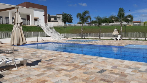 Imagem 8 de 10 de Casas - Ref: V7185