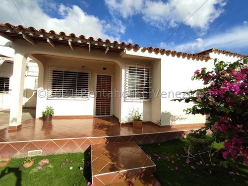 *** Casa En Venta Cabudare Zona Bella Vista Plaza Mehilyn Perez ***