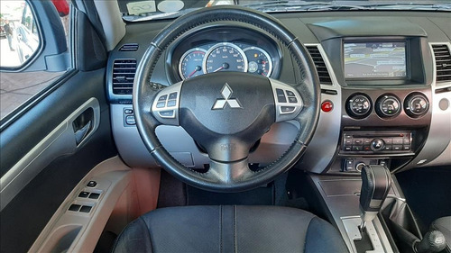 Imagem 7 de 10 de Pajero Dakar 3.5 Hpe 7 Lugares 4x4 V6 24v Flex 4p Automático