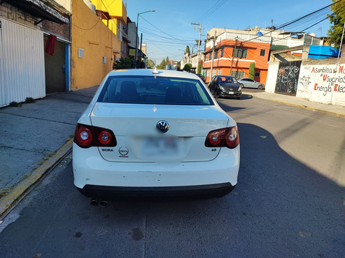 Volkswagen Bora 2.5