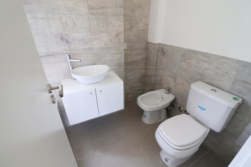 Duplex 4 Ambientes A Estrenar En Barrio Privado