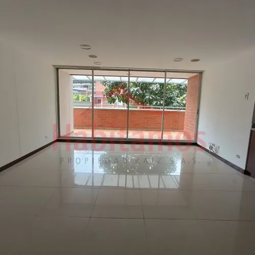 Apartamento En Arriendo En Envigado - Cumbres Cod 68693