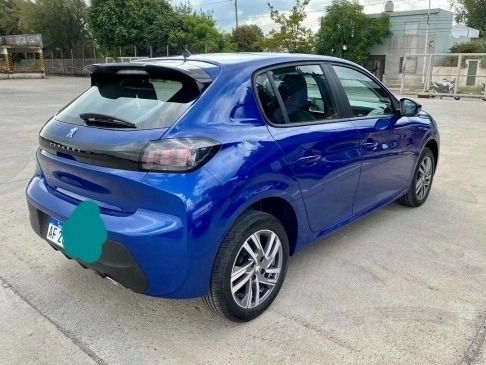 Imagen 1 de 9 de Peugeot 208 Feline Tiptronic 2022