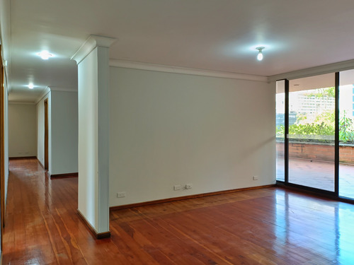 Apartamento En Venta, Las Lomas N° 1, Medellín 