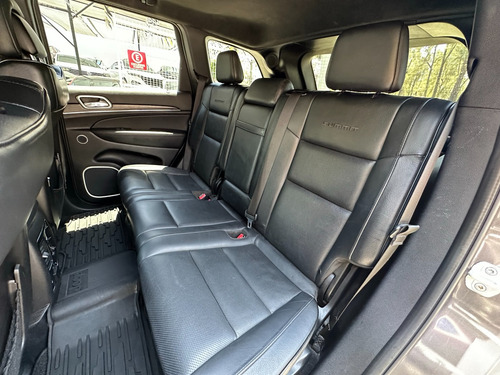 Jeep Grand Cherokee 5.7 Summit 4x4 Mt