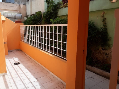 Imagen 5 de 17 de Oportunidad!! Ph 3 Amb Con Patio En La Perla