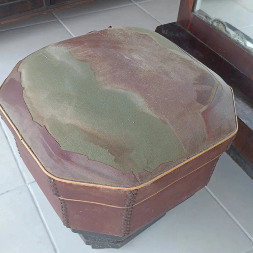 Antiga Penteadeira Pechinchê Com Banqueta (Usado)