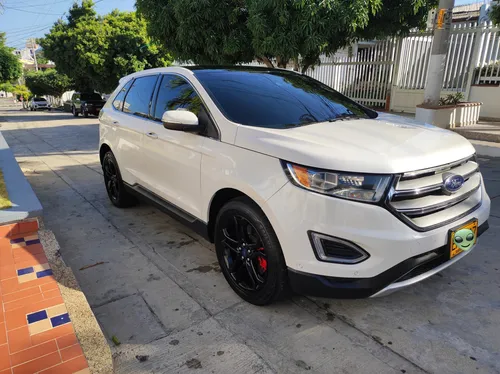 Ford Edge 2.0 Titanium
