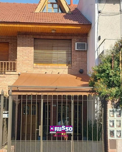 Venta Triplex 4 Ambientes Ramos Mejia