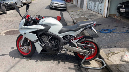 Imagem 9 de 11 de Honra Cbr650f