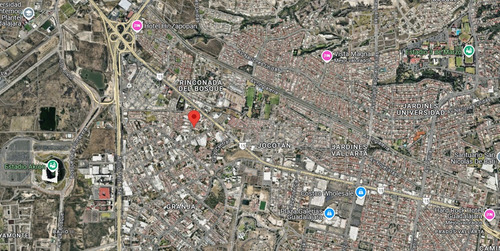 Casa En Remate Bancario En Calz. De Los Pirules, Granja, Zapopan, Jalisco (60% Descuento, Excelente Plusvalía) ¡gran Oportunidad De Inversión! - Sk12