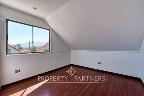 Chicureo Centro, Condominio Con Seguridad