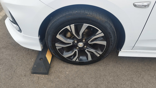 Chevrolet Onix 1.2t Premier L At