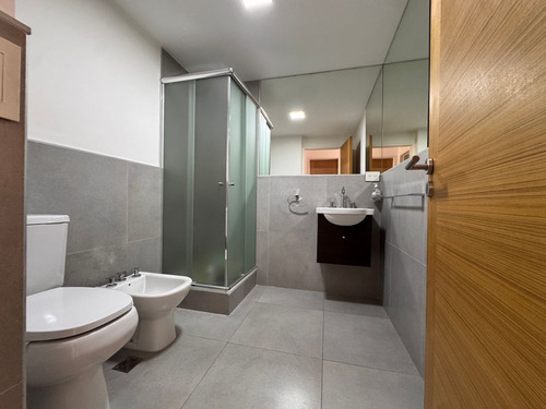 Venta Departamento 3 Ambientes Cochera Las Lomitas