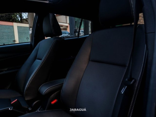 Imagem 7 de 13 de Yaris 1.5 16v Flex Xls Connect Multidrive