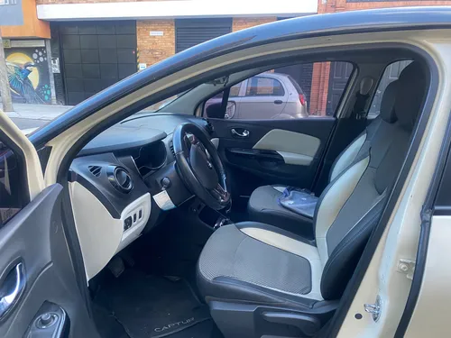 Renault Captur 2.0 Intens Automática