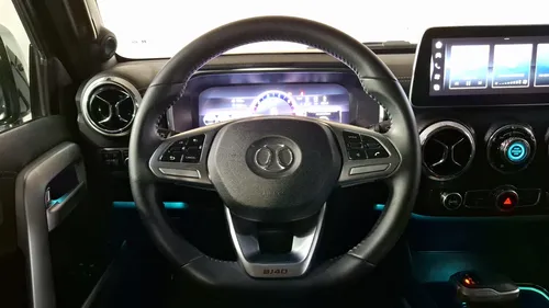 BAIC BJ40 2.0 PLUS AUTO 4WD