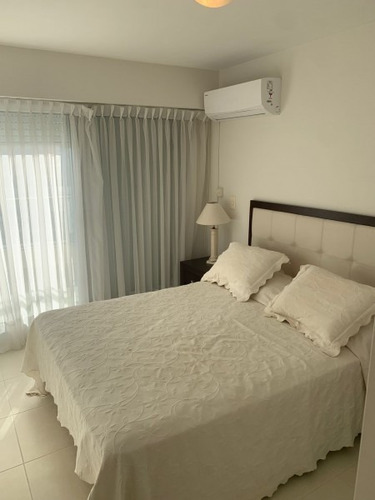 Imagen 11 de 14 de Id: 2826 - Alquiler Anual, Playa Mansa, Punta Del Este