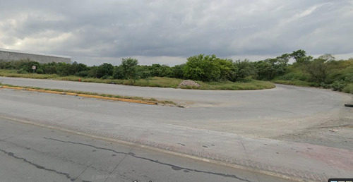 Terreno Comercial - Industrial En Autopista Al Aeropuerto, Guadalupe