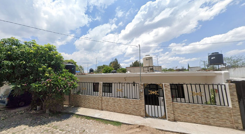 Venta De Casa En Allende, Lomas De Atequiza, Jalisco Recuperacion Bancaria Laab2