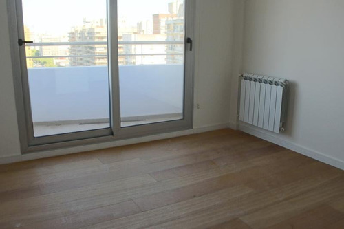 Imagen 20 de 30 de Av. Pellegrini 697 12 02 Nautilo