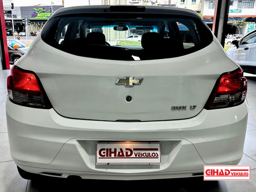 Chevrolet Onix 1.0 MPFI LT 8V FLEX 4P MANUAL